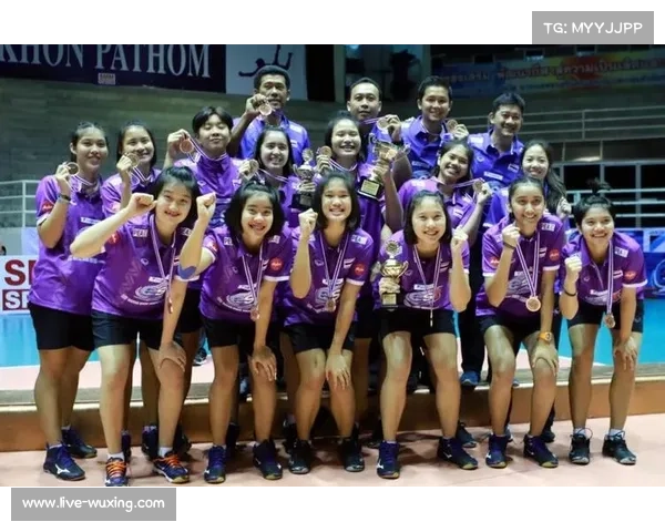 印度德里公立学校勇夺CBSE北区女子手球U17冠军展现实力与团队精神